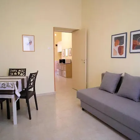 בית נופש A Casa Di Era Civico 9, *